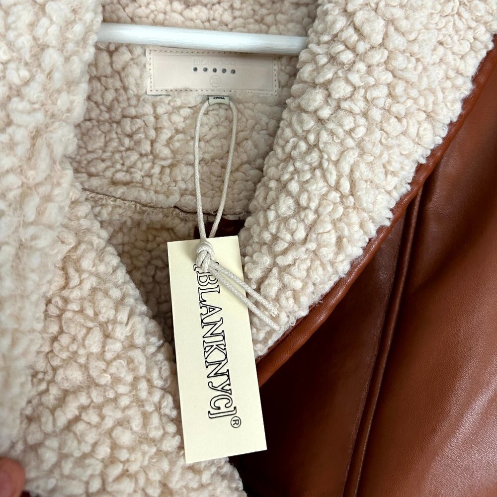 BLANKNYC Faux Shearling & Faux Leather Jacket in Rainmaker Size X-Small NWT - Picture 3 of 5